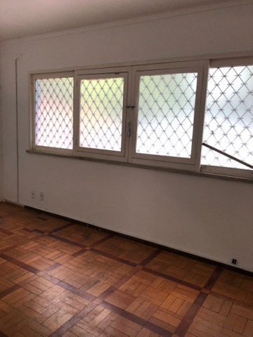 Casa no centro para fins comerciais, esquina !!!! - Foto 18