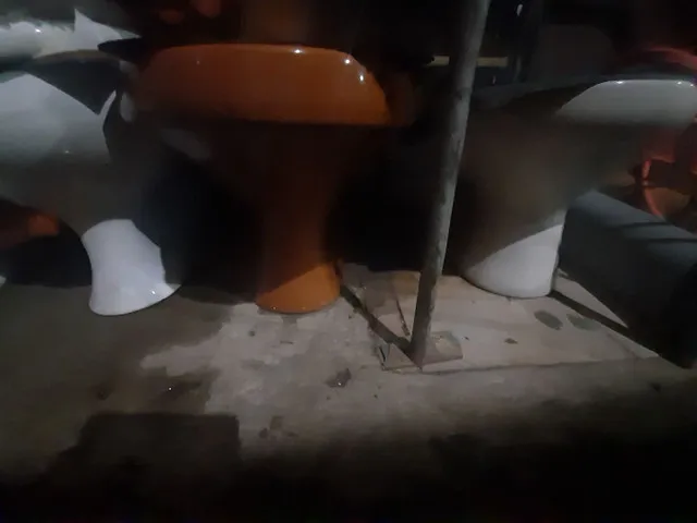Belíssimo conjunto acoplado DECA marrom brilhoso