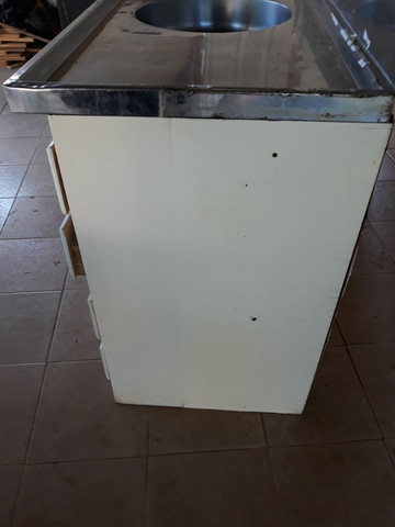 Vendo Balcão de Cozinha com Pia de Inox - Foto 6