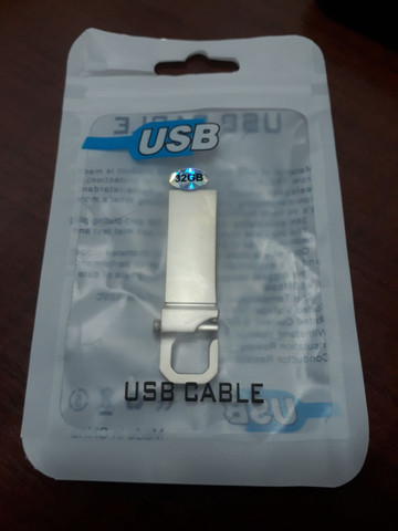 Pendrive 32 gb zero!