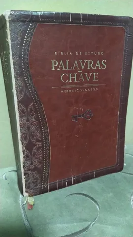 Combo 365 caça-palavras bíblico + Palavras Cruzadas - Com