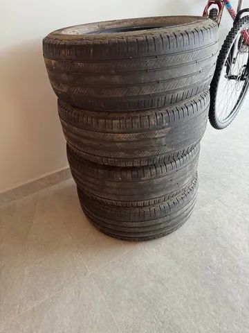 Pneus MICHELIN 265 / 60 R18  - Foto 7