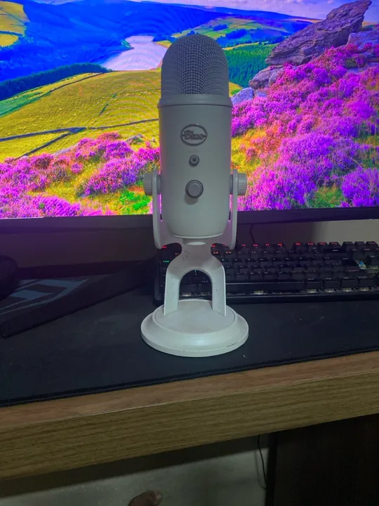 Blueyeti usado ( aceito negociação)