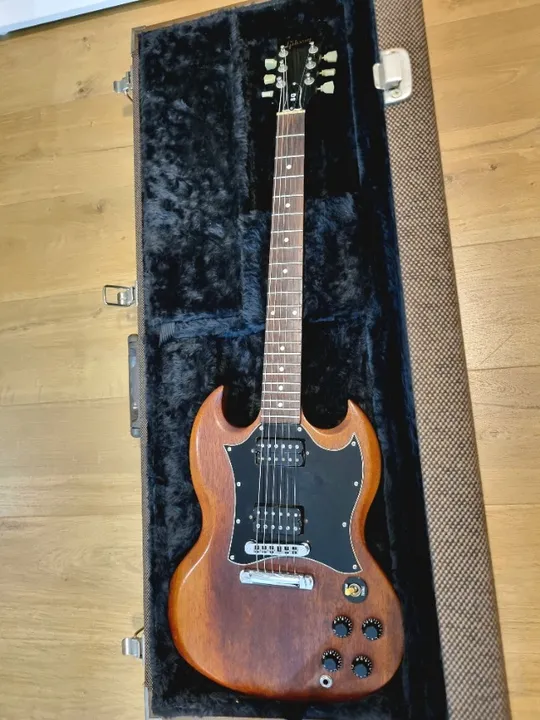 Guitarra Gibson SG Special Faded Worn Brown