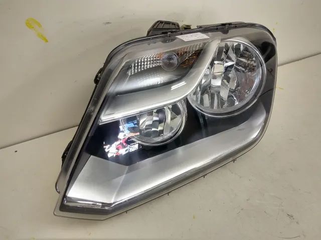 Farol Amarok 12/18 original usado  - Foto 2