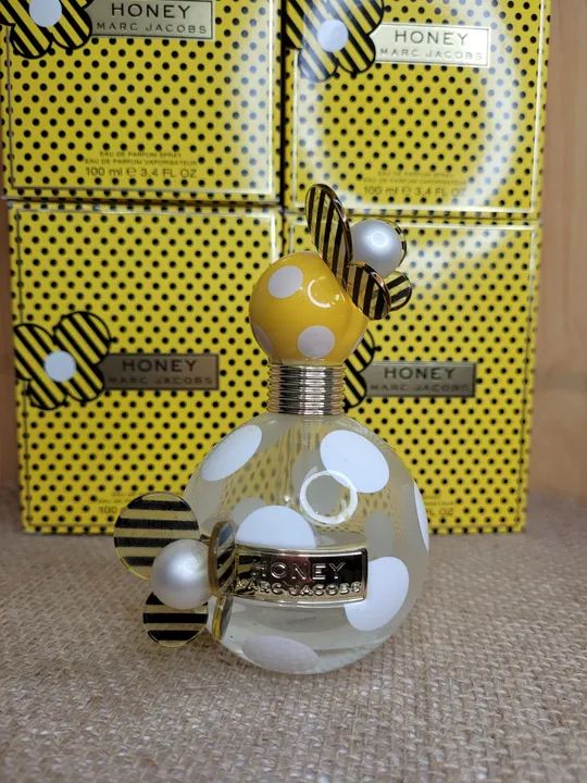 Frasco vazio Perfume Marc Jacobs Honey 100ml - Foto 3