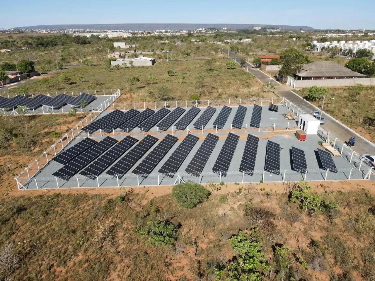 Usina solar fotovoltaica de investimento.