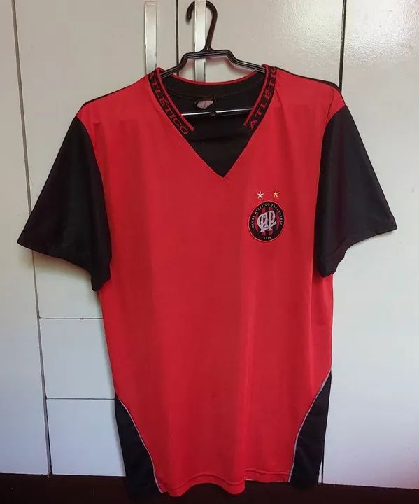 CAMISA DO ATLÉTICO PARANAENSE OFICIAL ORIGINAL. SEMI NOVA. SEM DETALHE (tamanho G) - Foto 5