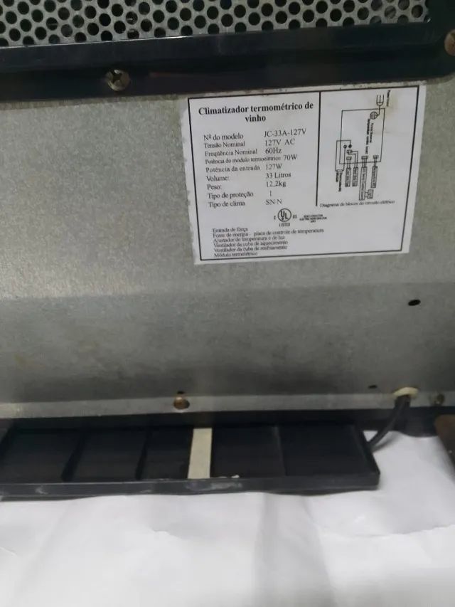 Climatizador Termoelétrico de vinho e outros - Foto 5