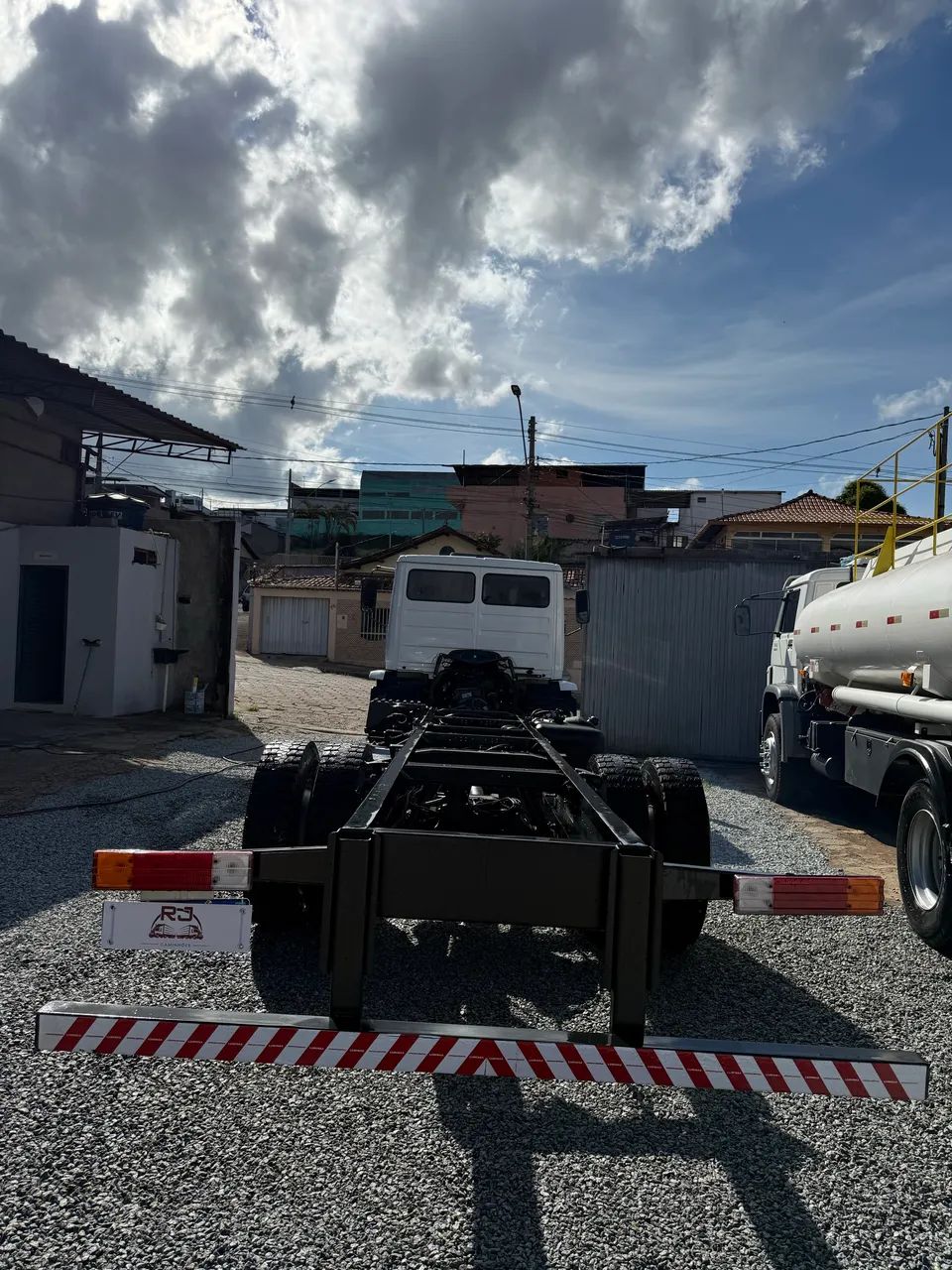 CAMINHÃO MB ATRON 1719 2014 UNICO DONO  - Foto 6