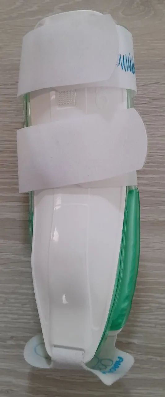 Tornozeleira Soft AirCast (Pé Direito)