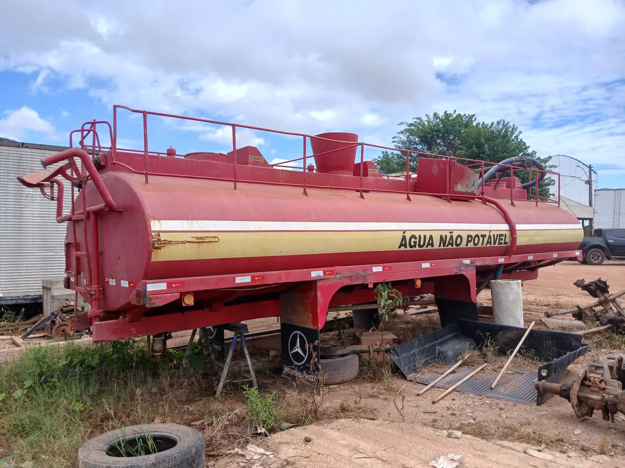Vendo tanque pra água 20mil litros