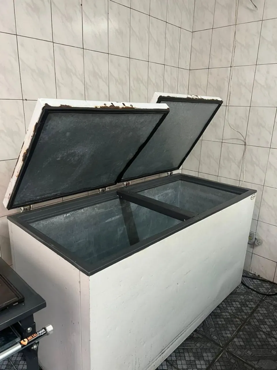 Freezer Horizontal Duplo usado