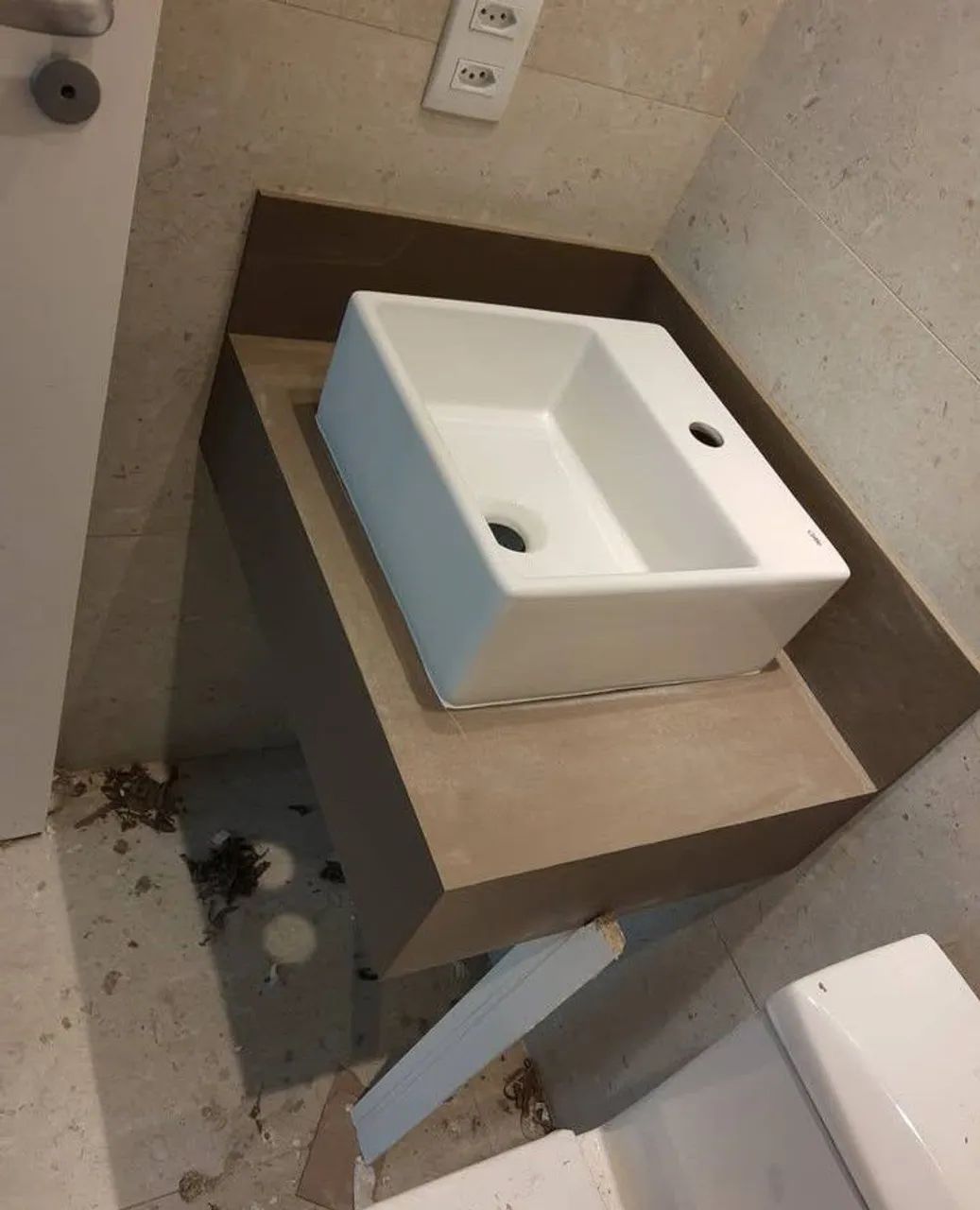 Bancadas de porcelanato para cubas de sobrepor  - Foto 3