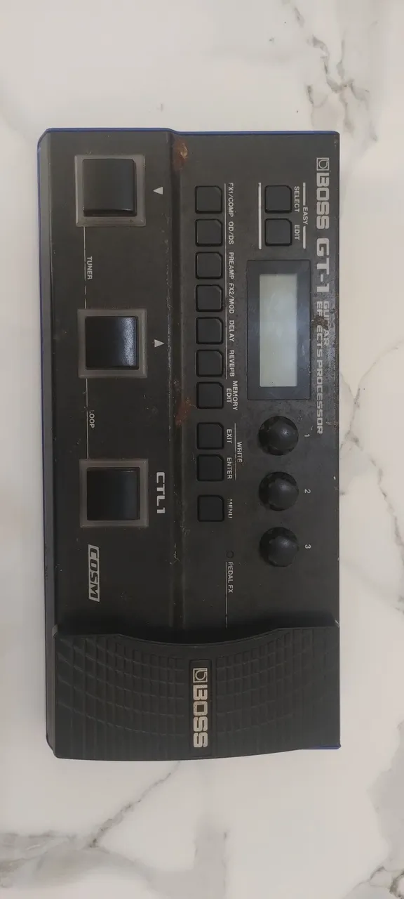 BOSS GT-1 Guitar Effects Processor