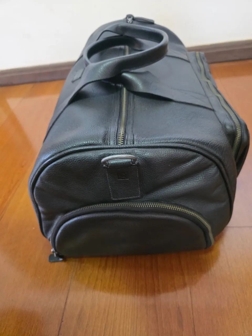 Bolsa de viagem em couro legítimo da marca Oriba - Foto 3