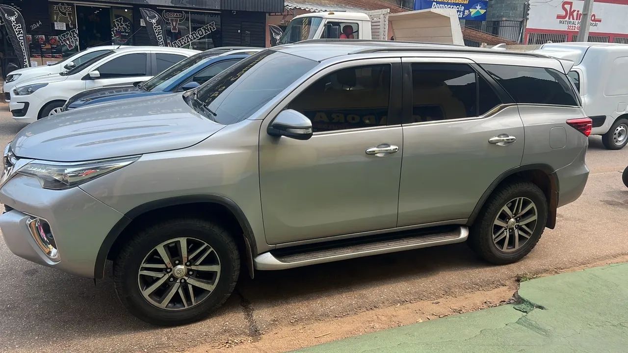 Toyota Hilux 2016