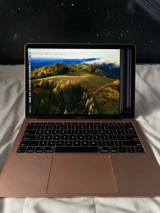 13インチMacBook Air [整備済製品] 8コアCPUと10コアGPUを搭載