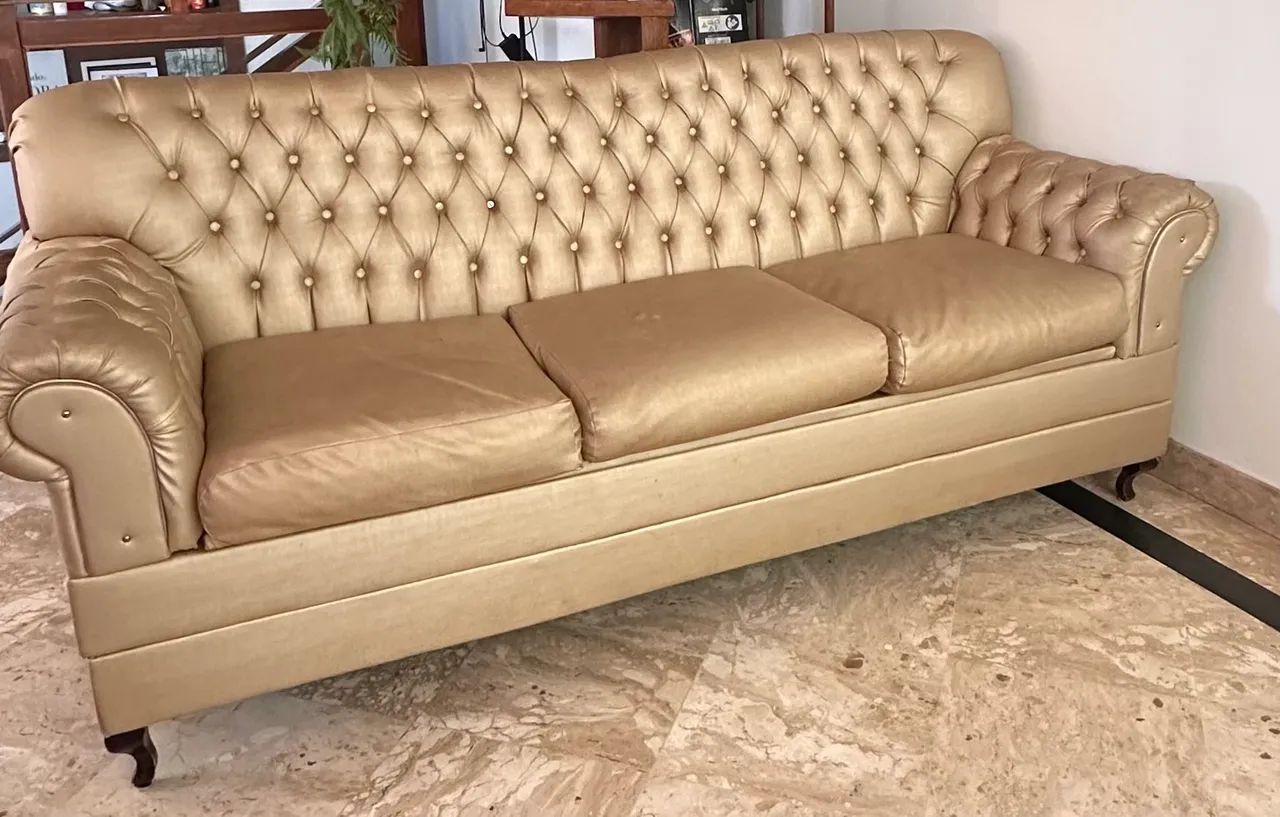 Sofá 3 lugares capitonê - Foto 2