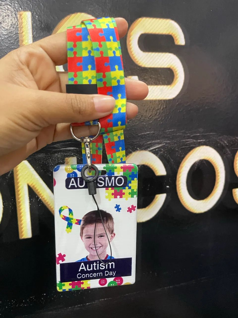 Crachá Autista + Cordão Autismo + Porta Crachá