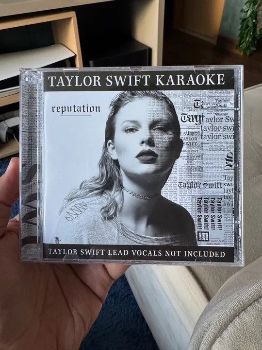 CD + DVD Karaokê Taylor Swift - Reputation RARO