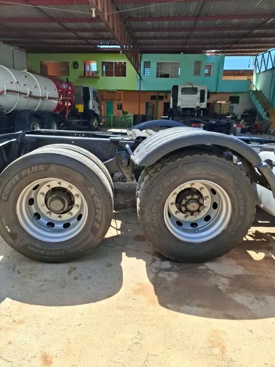 VOLKSWAGEN 25-420 VITRONIC AUTOMÁTICO TETO ALTO CONSTELLATION 6X2 DIESEL ANO E MODELO 2016 - Foto 7