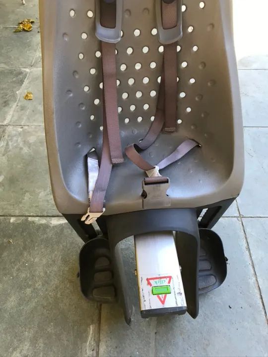 Cadeirinha Traseira P/ Bike Thule Yepp Maxi Cinza - Foto 3