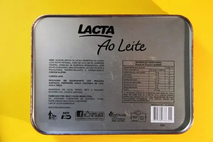 Lata Comemorativa 100 Anos Chocolates Lacta - 1912 - 2012 - Foto 2