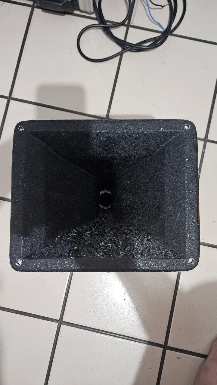 2 kits para caixa de som 12" (alto falante, divisor de frequência e driver)  - Foto 2