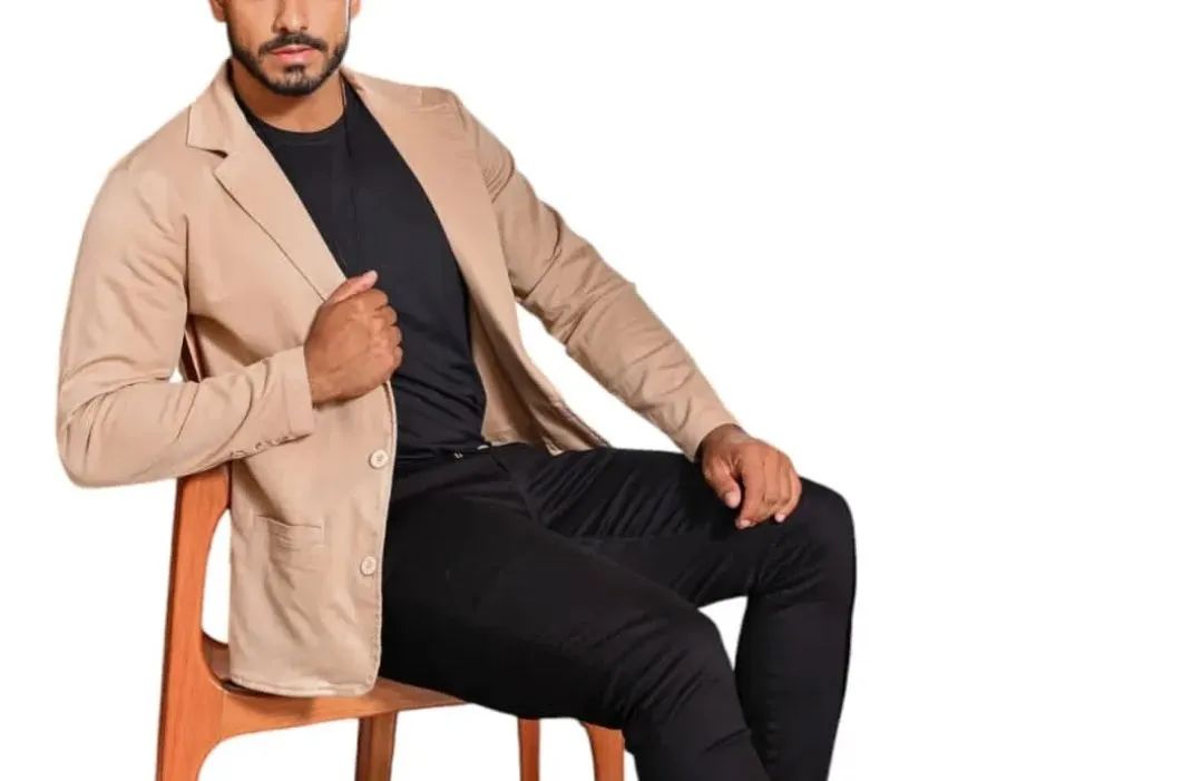 Blazer bege elegante para homem - Foto 4