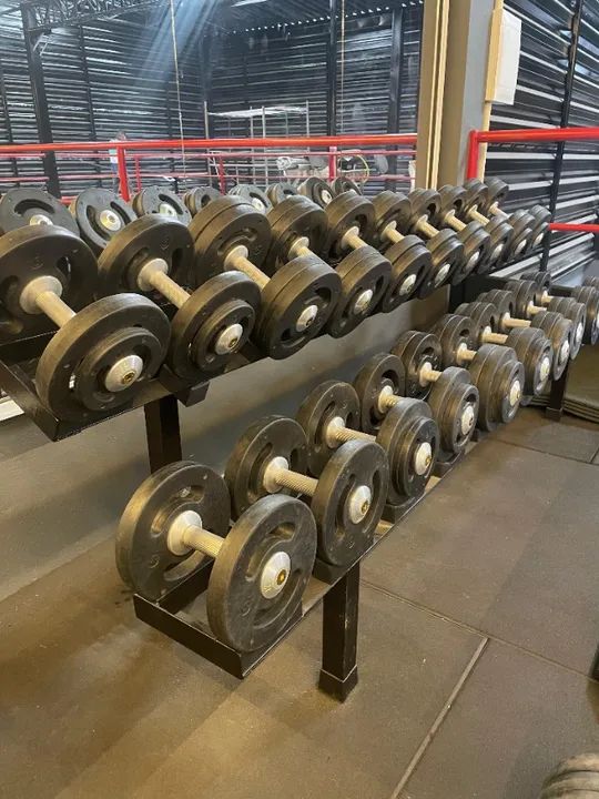 KIT DUMBELL INJETADO+ TORRE (PROMOÇÃO)
