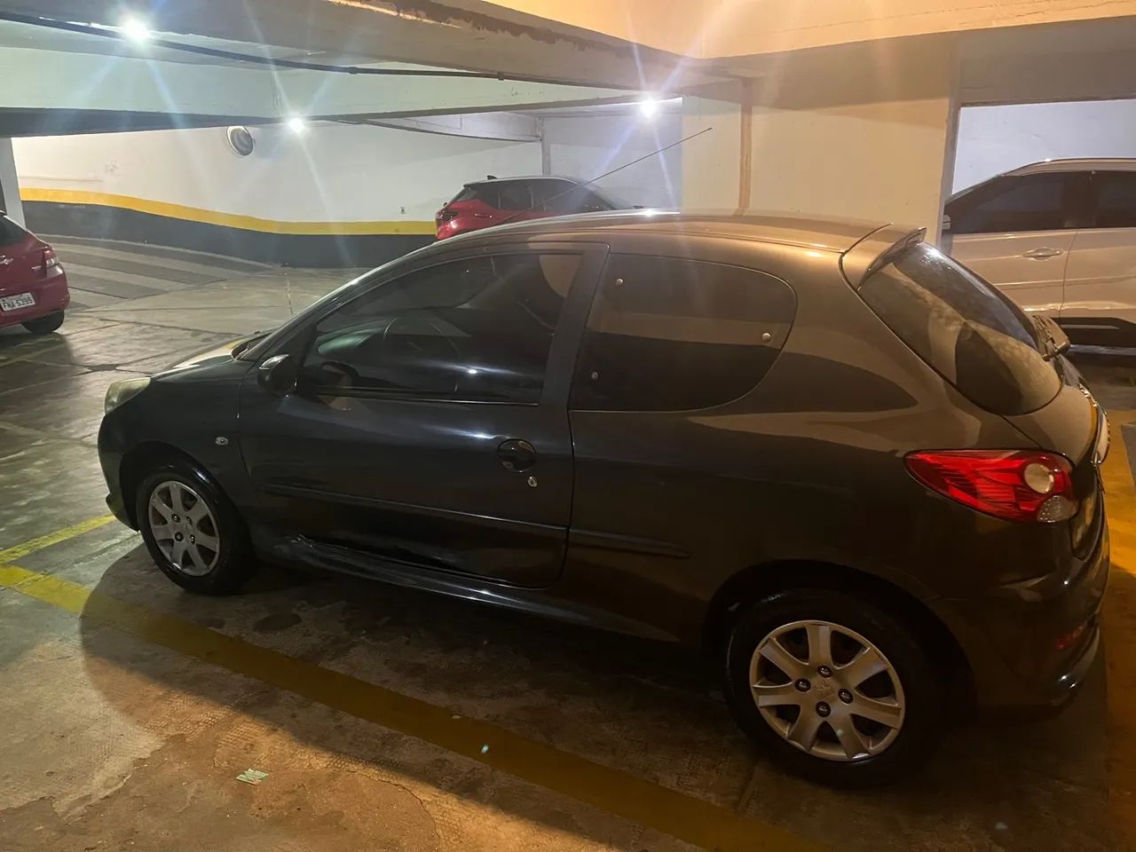 Peugeot 207 1.4 XR 2012 revisado, IPVA pago e sem multas  - Foto 4