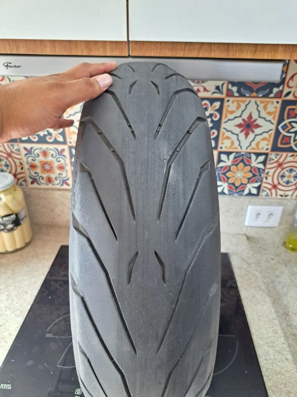 Pneu Pirelli angel gt 160/60 R17