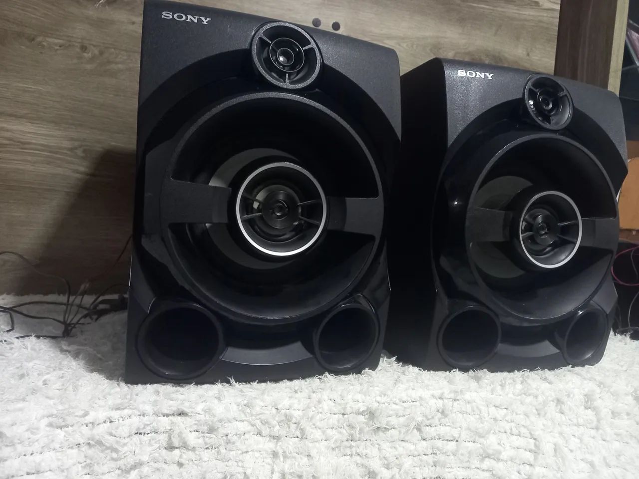 PAR DE CAIXA SONY MHC M80D COM CABOS E LEDs - Foto 3