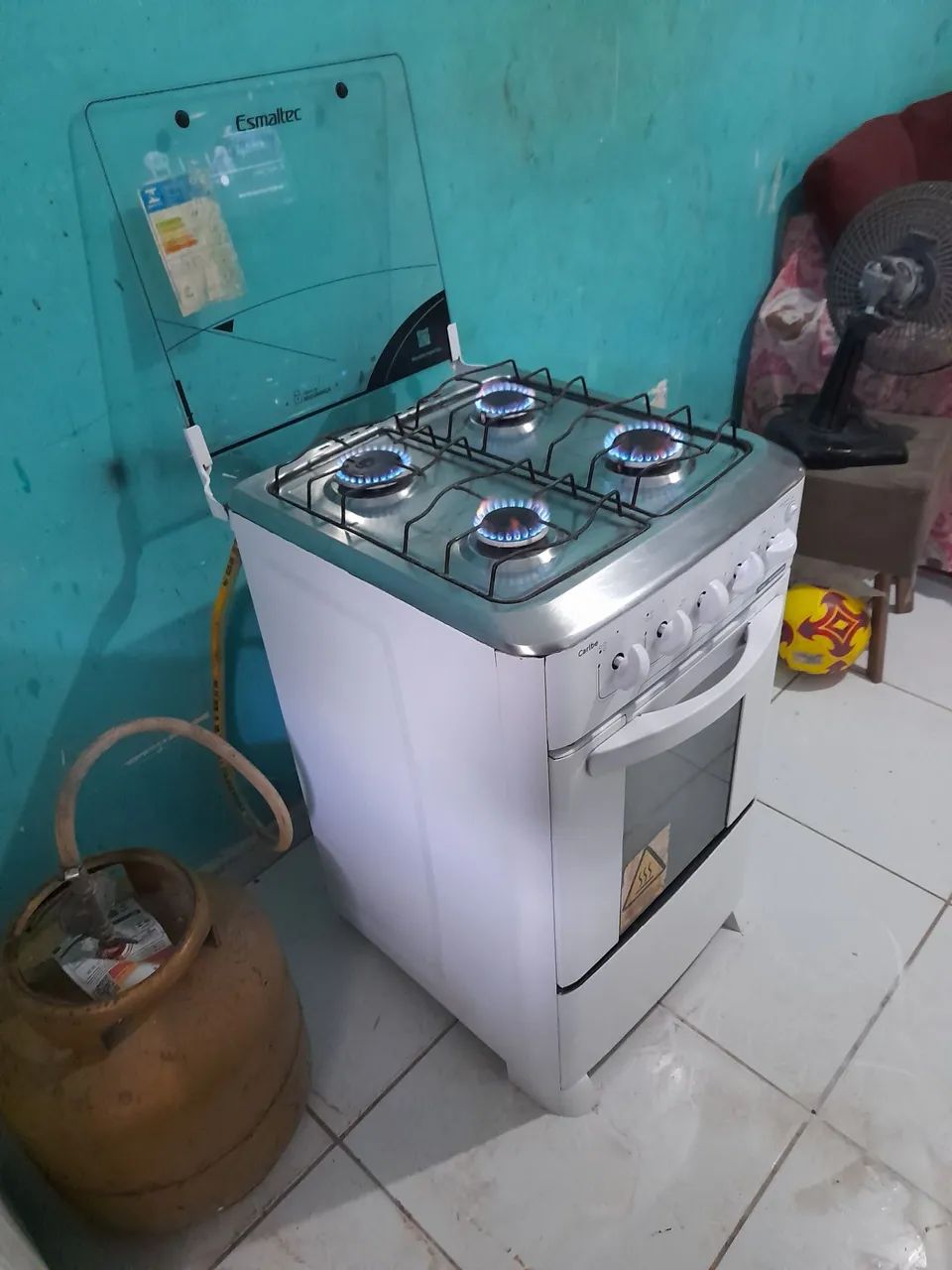 Vende-se fogão 4 bocas e esmalte  - Foto 2