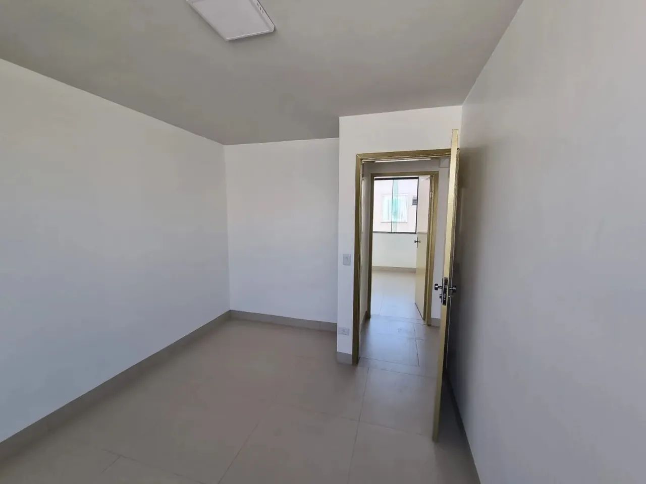 apartamento de 3 quartos com 2 vagas todo reformado - Foto 3