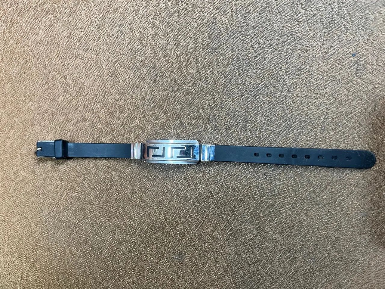 Pulseira Masculina de Aço Inoxidável com Design Moderno - Foto 2