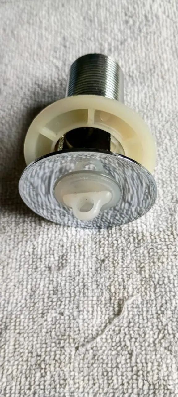 Válvula para lavatório 7/8 c/ ladrão em metal Deca  5unidades - Foto 5