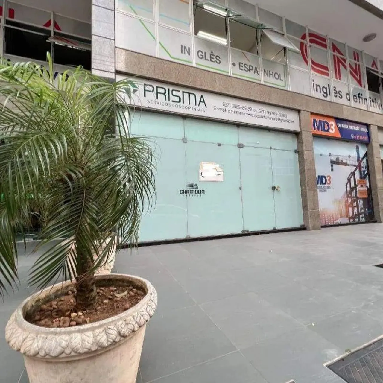 Loja com 40 M² com excelente localização no Centro de Guarapari.
