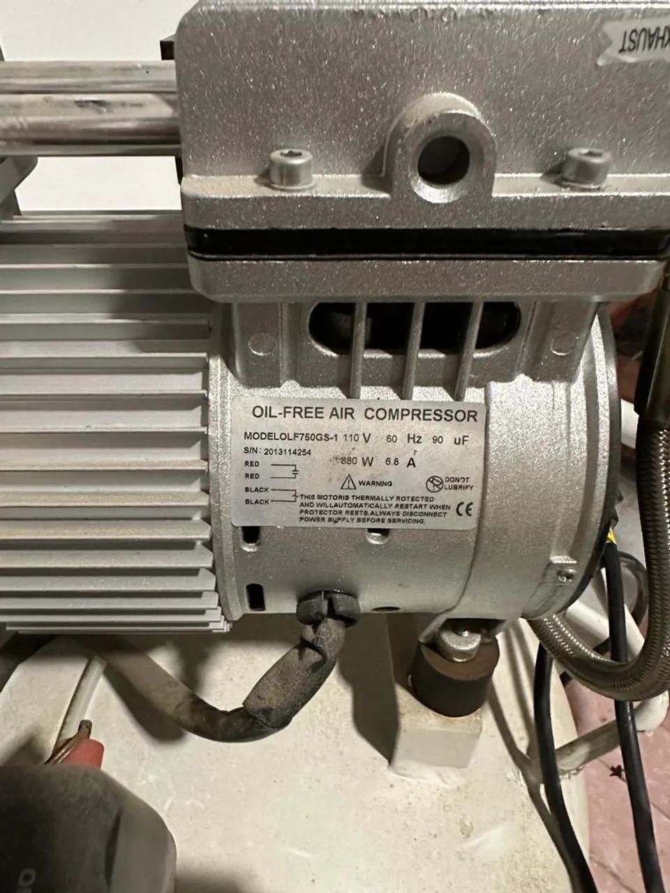 COMPRESSOR DE AR PARA CONSULTORIO DENTÁRIO - BIOTRON - Foto 2