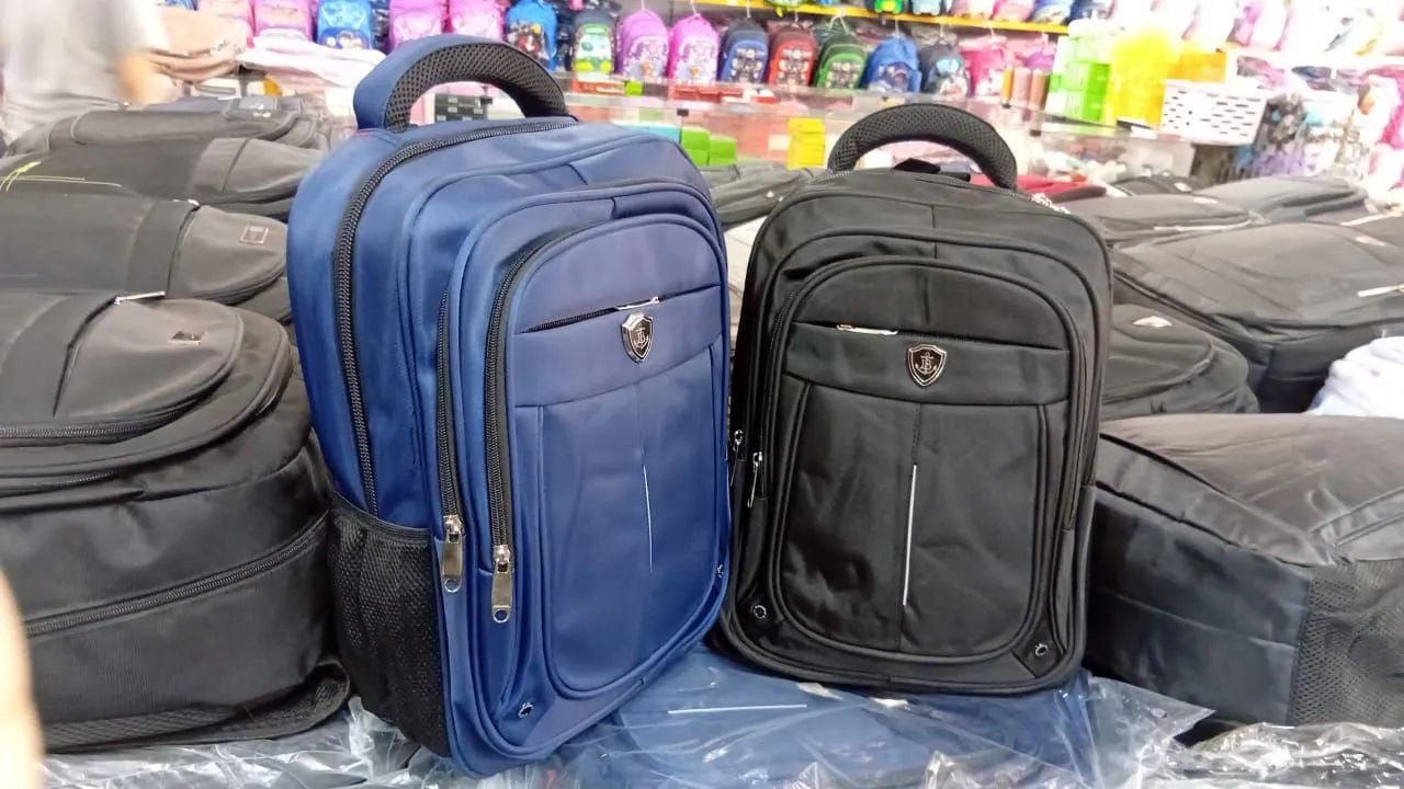 Mochila Escolar Reforçada - Azul ou Preta
