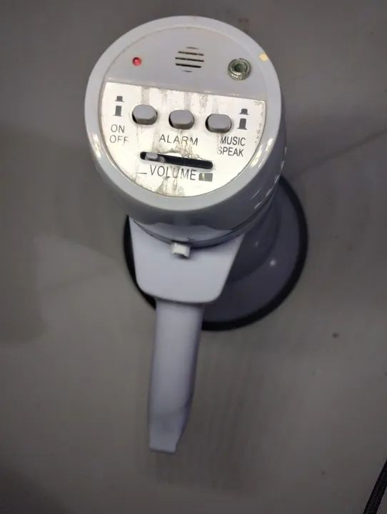 Megafone Portátil - Alto Falante - Amplificador de Voz - Foto 6