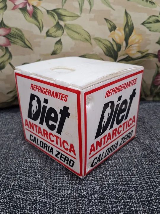 Caixa  Antiga promocional Diet Antarctica Zero Caloria