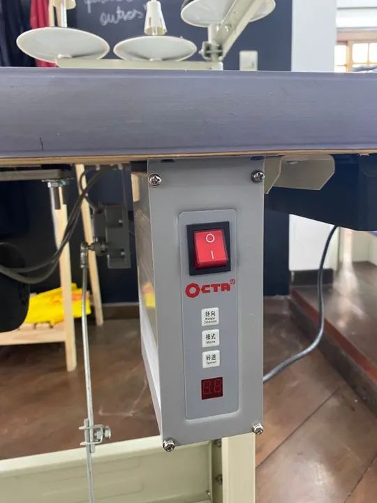 Máquina Fechadeira de Braço Sun Special SS927 motor silencioso Semi nova com Acessórios - Foto 5