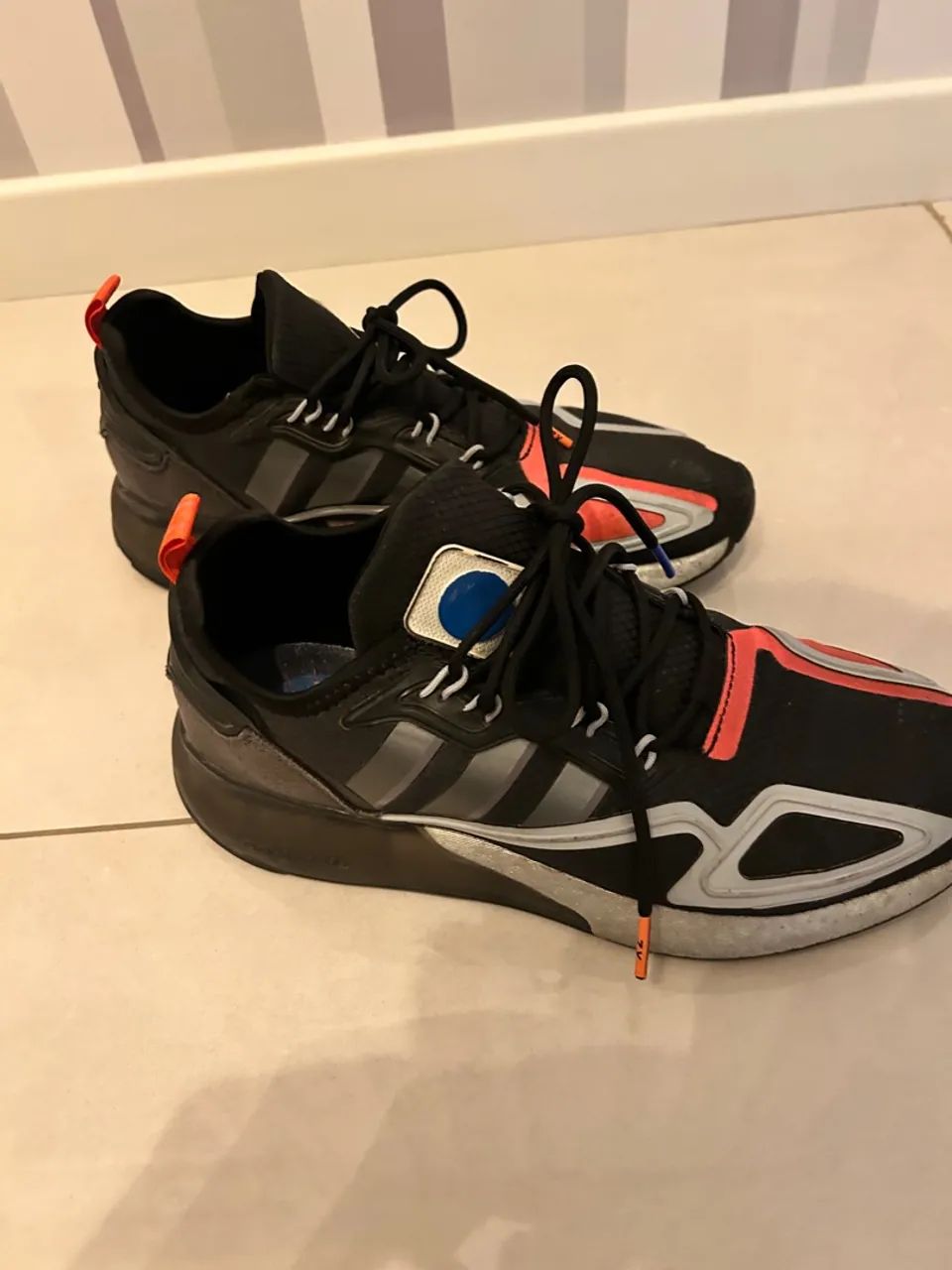 Tênis Adidas Originals ZX 2K Boost - Tamanho 40 - Foto 3