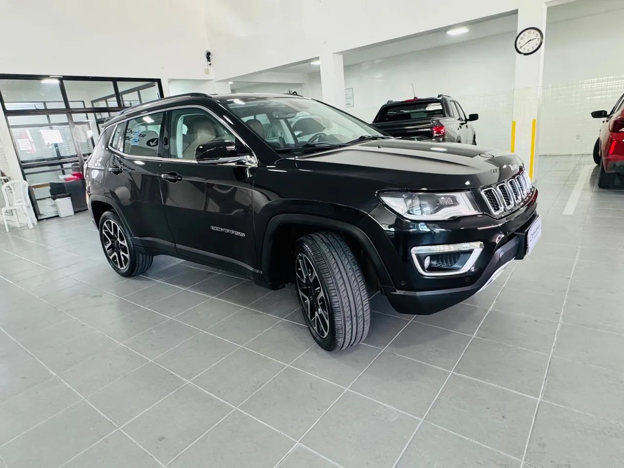 COMPASS LIMITED  - Foto 3