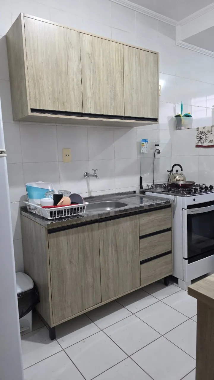Móveis cozinha - armário aéreo, balcão com pia, balcão auxiliar, armário produtos limpeza