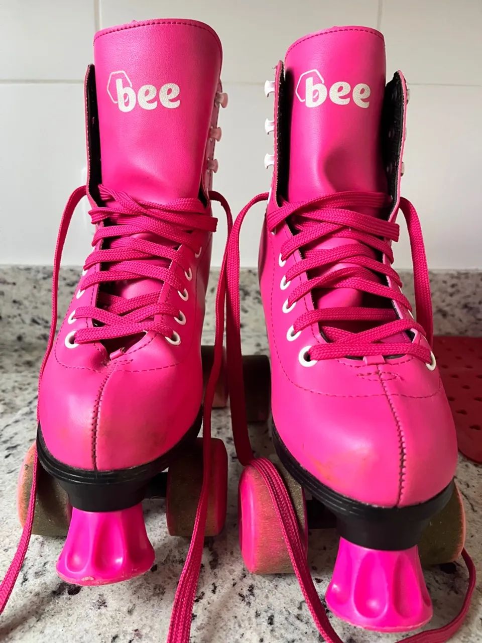 Patins da Bee  - Foto 2