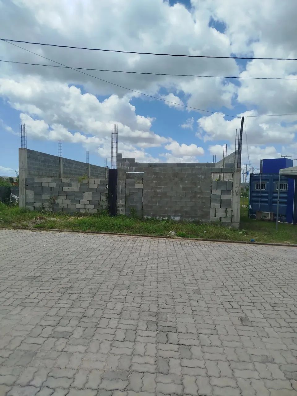 Vendo lote comercial com Estrutura  pronta jardim Icaraí- Caucaia - CE