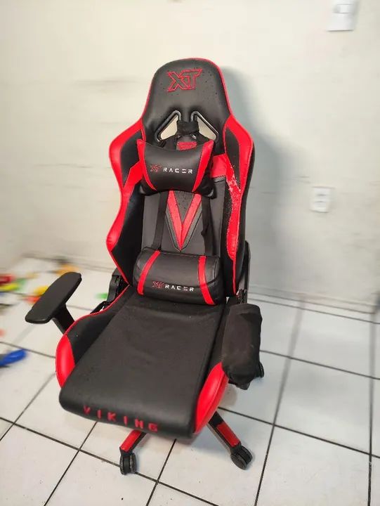 Cadeira Gamer XT Racer Viking - Preto e Vermelho